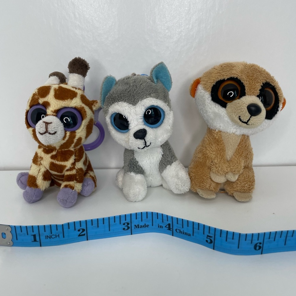 3 Ty Beanie Boos Keychains Giraffe, Husky, Meerkat